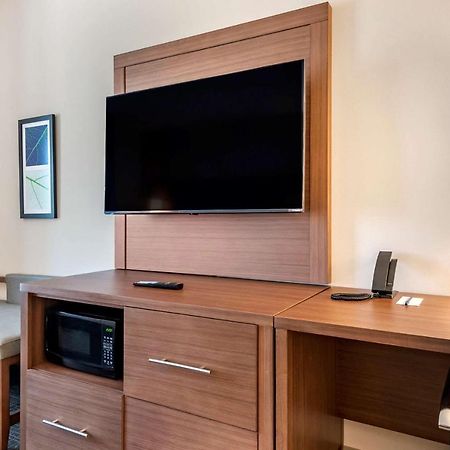 Comfort Suites Grandview - Kansas City Εξωτερικό φωτογραφία
