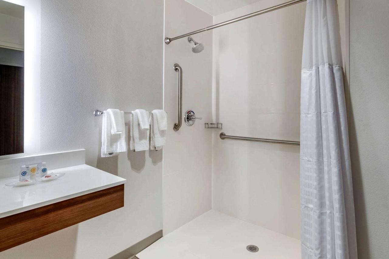 Comfort Suites Grandview - Kansas City Εξωτερικό φωτογραφία