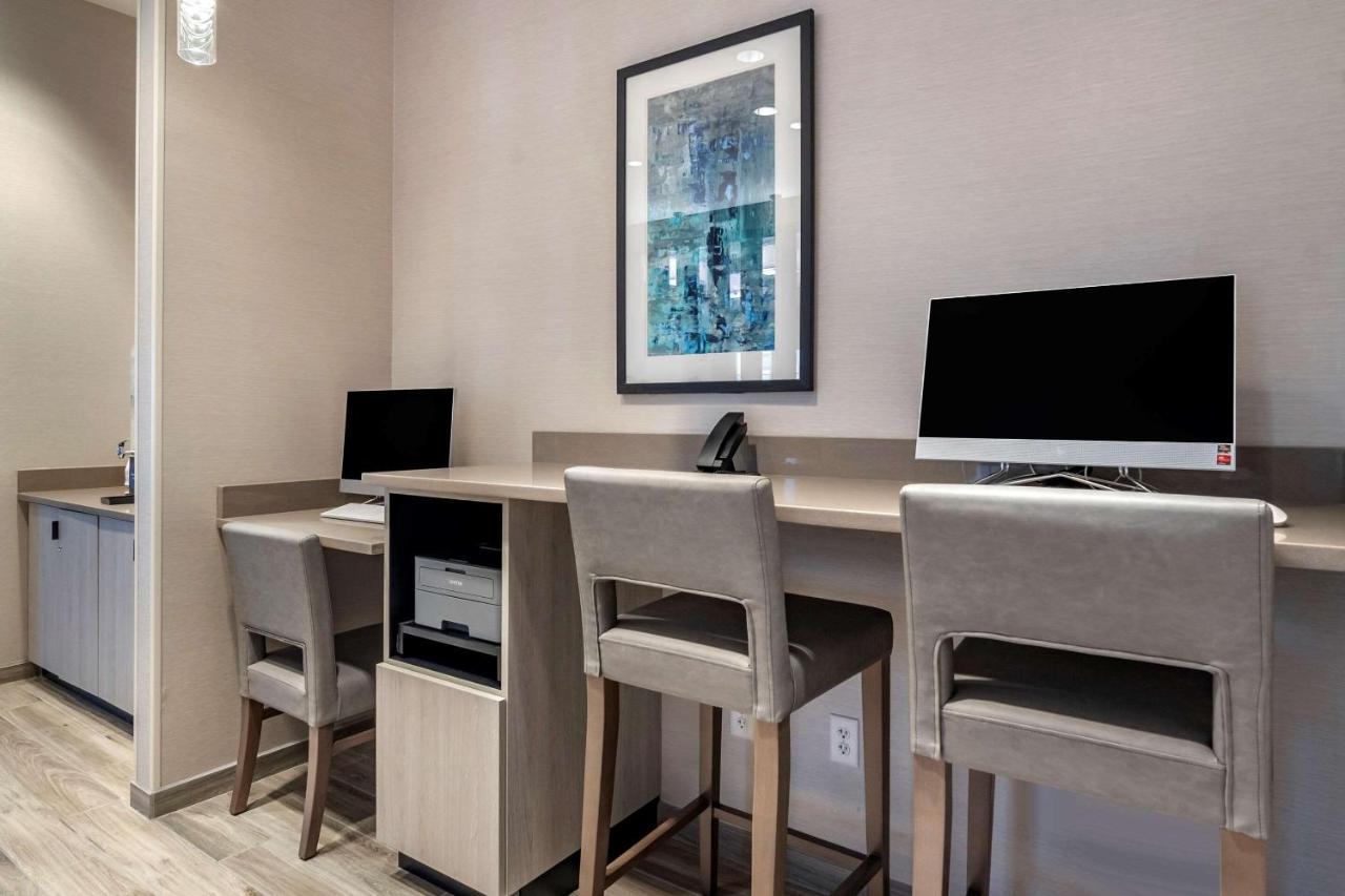 Comfort Suites Grandview - Kansas City Εξωτερικό φωτογραφία