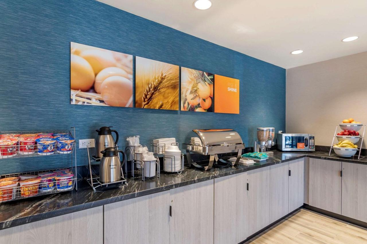 Comfort Suites Grandview - Kansas City Εξωτερικό φωτογραφία